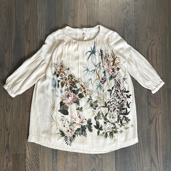 5/$20 whimsical soft floral dress by Zara - Picture 1 of 4